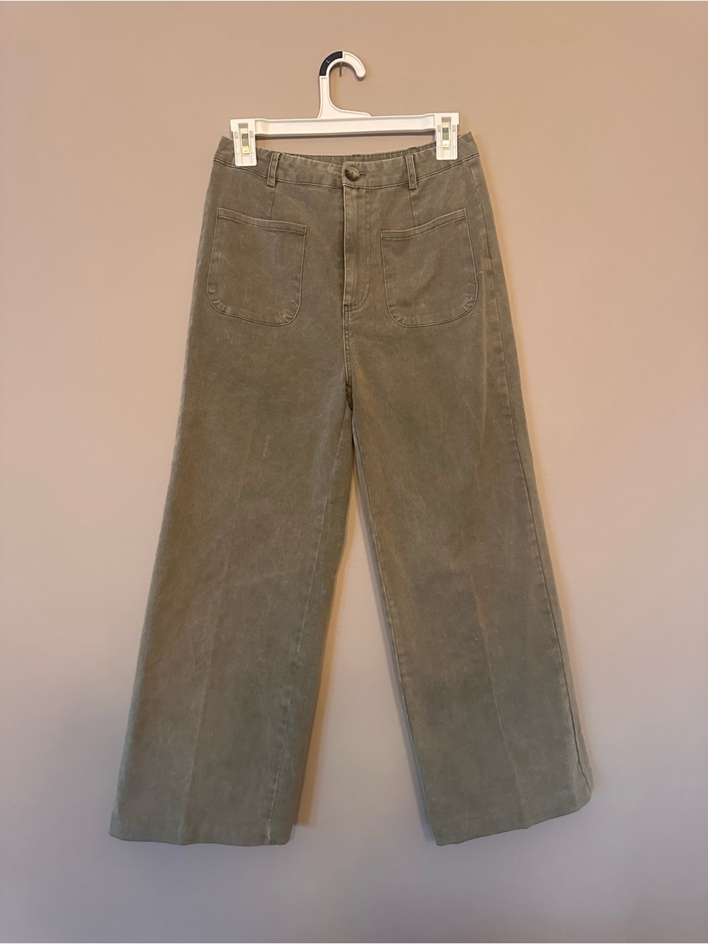entro Olive Wide-Leg Corduroy Jeans